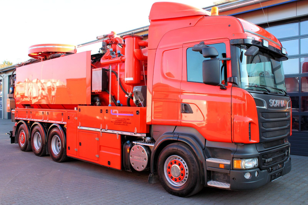 Scania R560 V8 8x4 Kroll 20m³ WRG 2x HD-Pumpe 620 Liter - Vacuum truck: picture 2 Scania R560 V8 8x4 Kroll 20m³ WRG 2x HD-Pumpe 620 Liter - Vacuum truck: picture 2