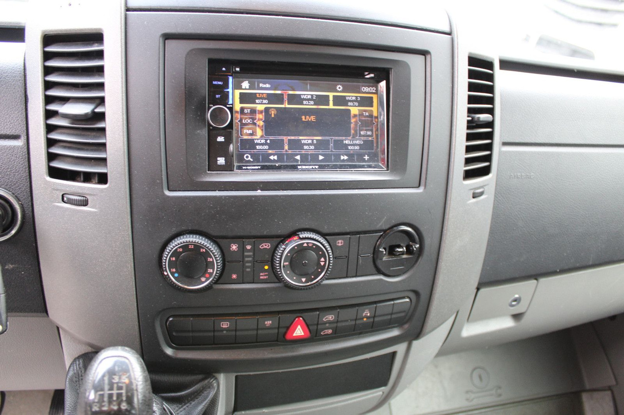 Panel van Volkswagen Crafter 2.5 TDI Kasten 3,5 t + AHK, Klima,: picture 15