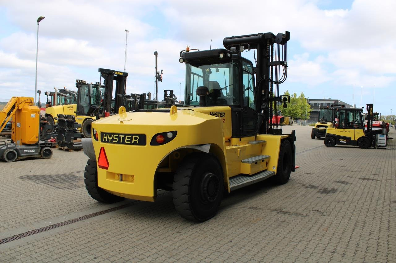 Hyster H16.00XM-12 - Diesel forklift: picture 3 Hyster H16.00XM-12 - Diesel forklift: picture 3