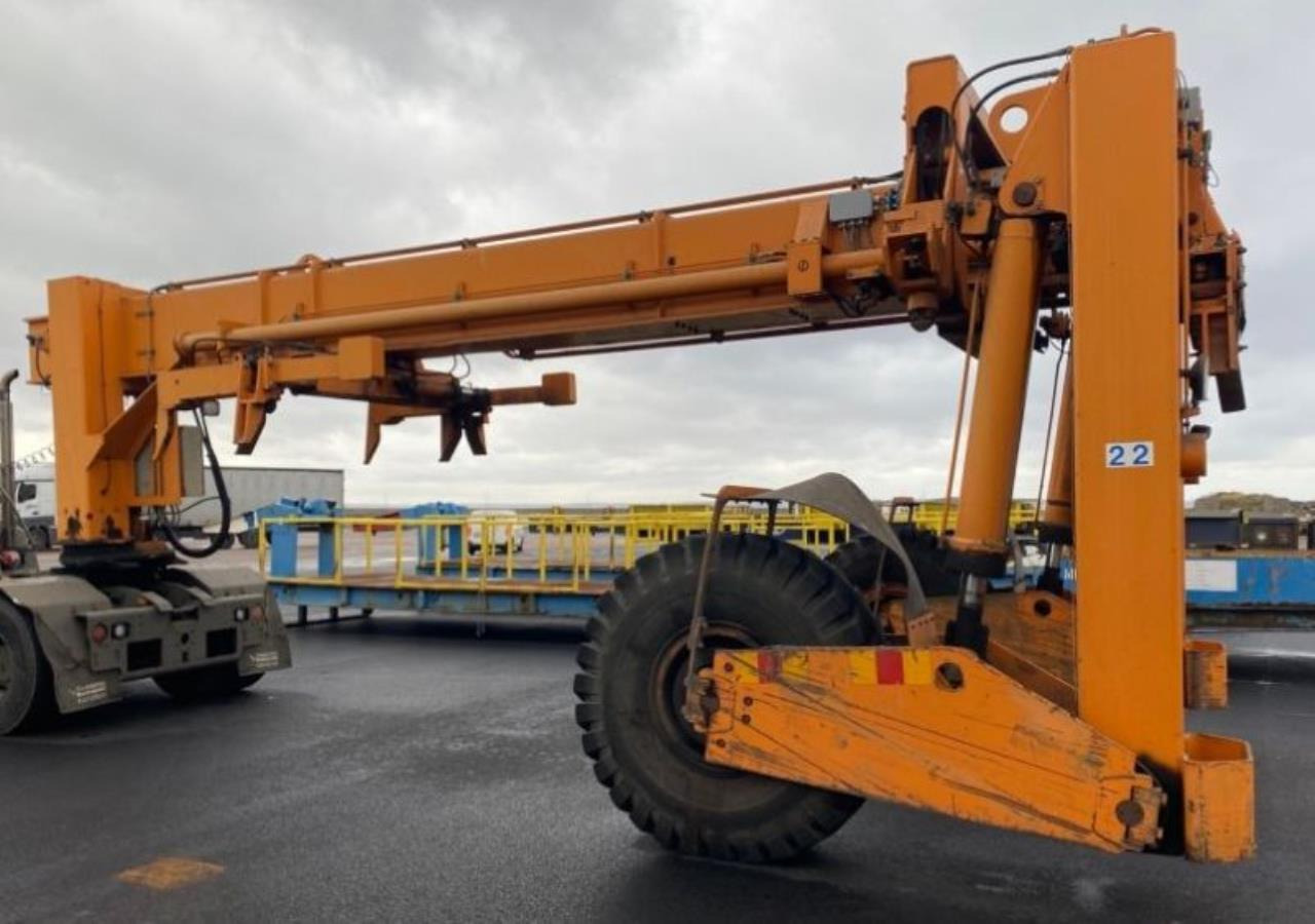 SISU FC 50 AL - Port equipment: picture 3 SISU FC 50 AL - Port equipment: picture 3