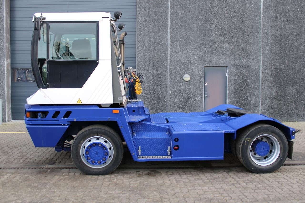 Terberg RT222 - Tractor unit: picture 1 Terberg RT222 - Tractor unit: picture 1