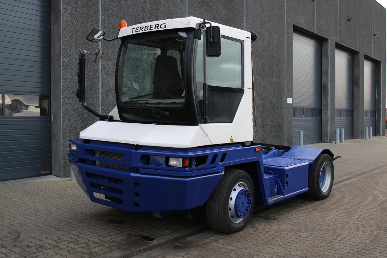 Terberg RT222 - Tractor unit: picture 2 Terberg RT222 - Tractor unit: picture 2