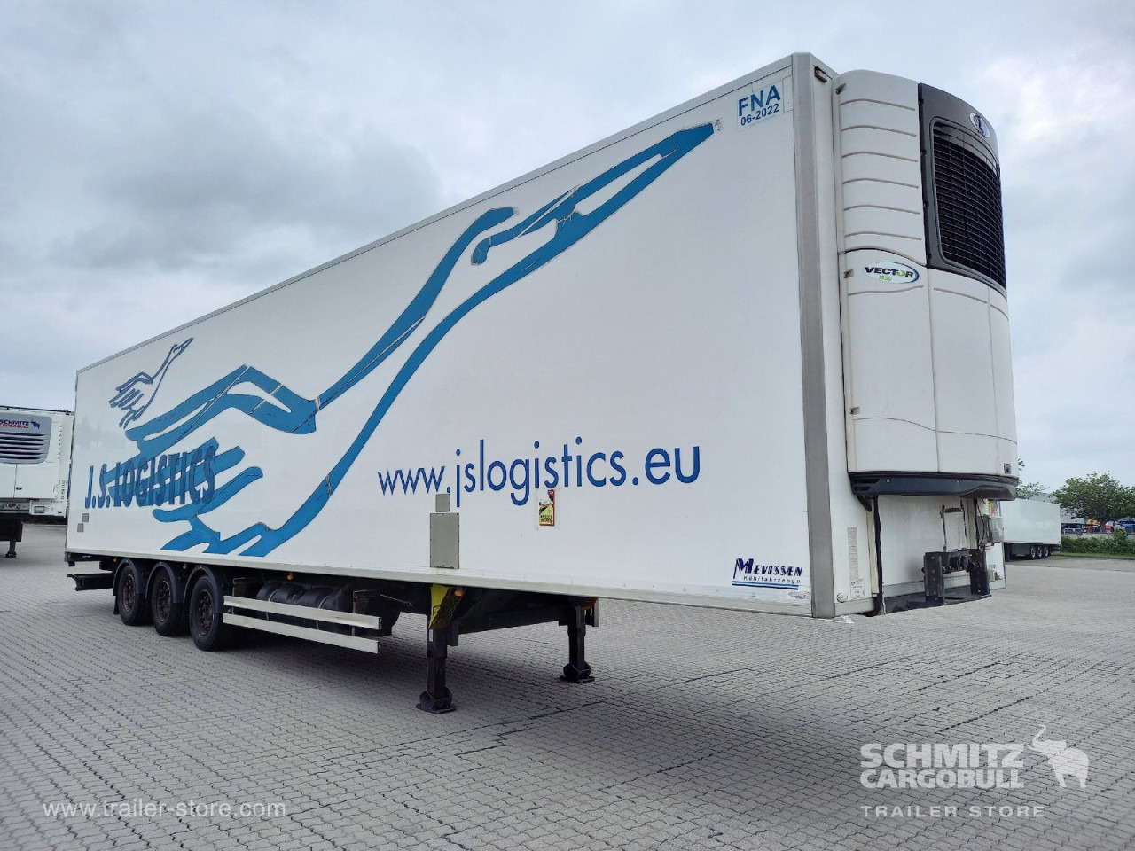 Isothermal semi-trailer Auflieger Tiefkühler Mega Folding wall left: picture 10