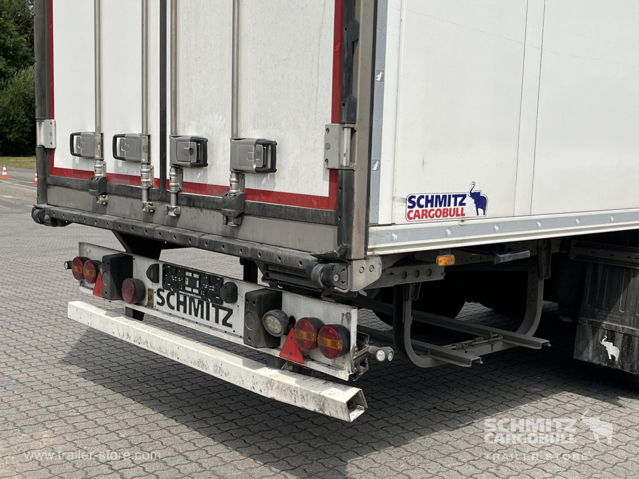 SCHMITZ Auflieger Tiefkühler Standard Double deck - Isothermal semi-trailer: picture 4 SCHMITZ Auflieger Tiefkühler Standard Double deck - Isothermal semi-trailer: picture 4