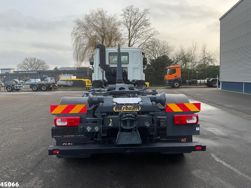 DAF FA CF 410 Euro 6 Palfinger 18 Ton haakarmsysteem - Hook lift truck: picture 3 DAF FA CF 410 Euro 6 Palfinger 18 Ton haakarmsysteem - Hook lift truck: picture 3