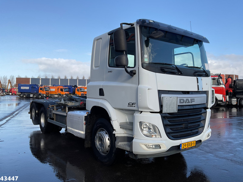 DAF FAN CF 440 Euro 6 20 Ton haakarmsysteem - Hook lift truck: picture 4 DAF FAN CF 440 Euro 6 20 Ton haakarmsysteem - Hook lift truck: picture 4