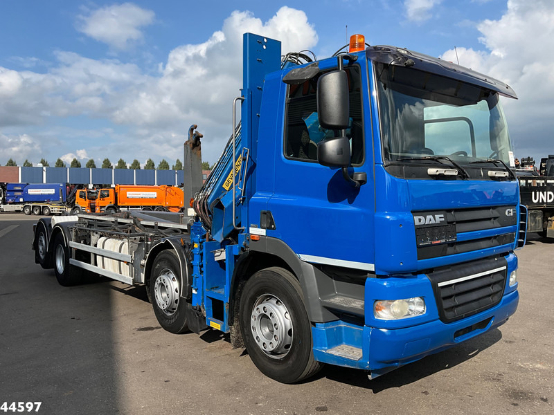 DAF FAX 85 CF 360 8x2 Euro 5 Hiab 16 Tonmeter laadkraan - Hook lift truck, Crane truck: picture 3 DAF FAX 85 CF 360 8x2 Euro 5 Hiab 16 Tonmeter laadkraan - Hook lift truck, Crane truck: picture 3
