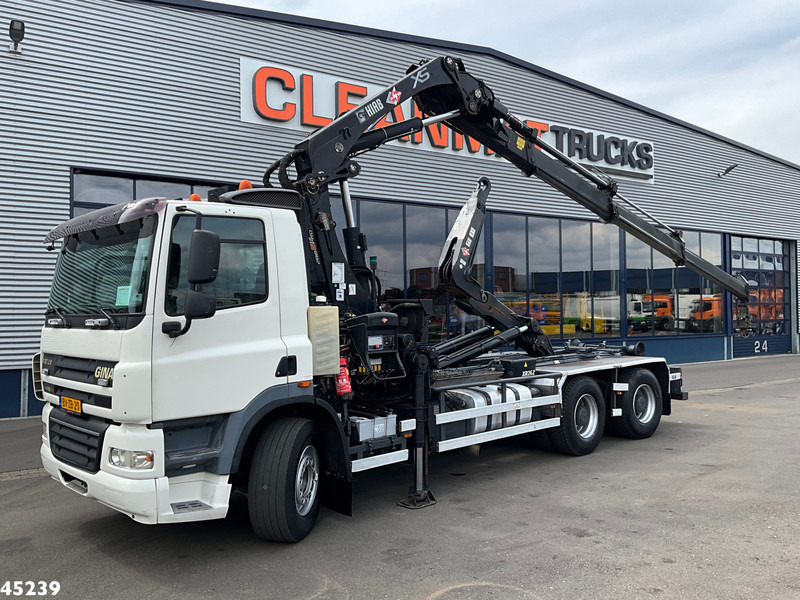 Ginaf X 3232 S Euro 5 Manual Hiab 28 Tonmeter laadkraan - Hook lift truck, Crane truck: picture 1 Ginaf X 3232 S Euro 5 Manual Hiab 28 Tonmeter laadkraan - Hook lift truck, Crane truck: picture 1