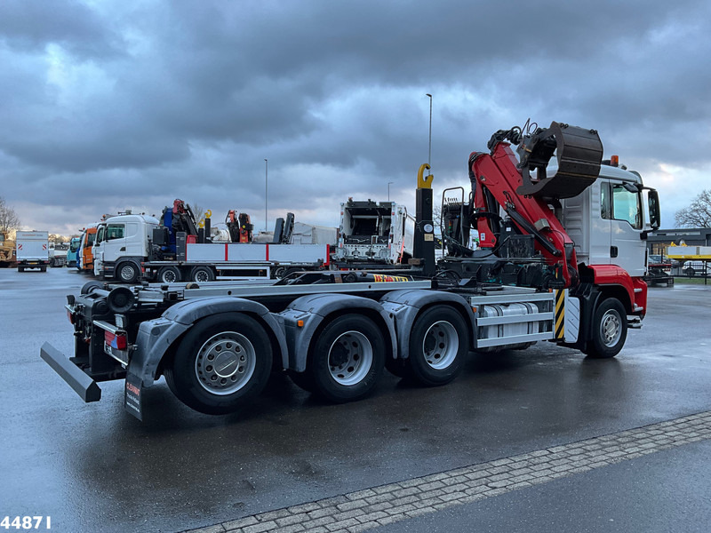 MAN TGS 35.440 8x4 HMF 16 Tonmeter Z-kraan - Hook lift truck: picture 4 MAN TGS 35.440 8x4 HMF 16 Tonmeter Z-kraan - Hook lift truck: picture 4