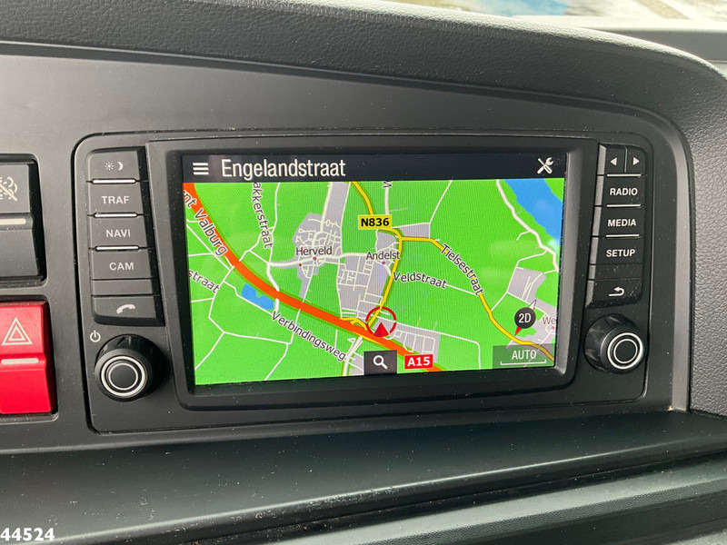 Hook lift truck MAN TGS 35.500 8x4 Euro 6 VDL 25 Ton haakarmsysteem: picture 15 Hook lift truck MAN TGS 35.500 8x4 Euro 6 VDL 25 Ton haakarmsysteem: picture 15