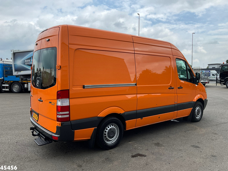 Mercedes-Benz Sprinter 316 1.8 Benzine / CNG - Box truck: picture 5 Mercedes-Benz Sprinter 316 1.8 Benzine / CNG - Box truck: picture 5