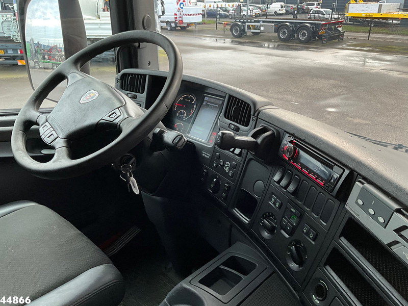Interior photo 1: Cab chassis truck Scania P 280 Chassis cabine with PTO