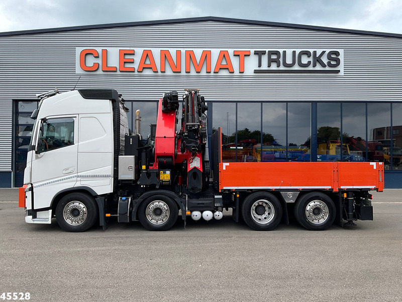 Volvo FH 540 8x2 Euro 6 Palfinger 92 Tonmeter laadkraan + Fly-jib Just 81.817 Km! - Crane truck: picture 3 Volvo FH 540 8x2 Euro 6 Palfinger 92 Tonmeter laadkraan + Fly-jib Just 81.817 Km! - Crane truck: picture 3