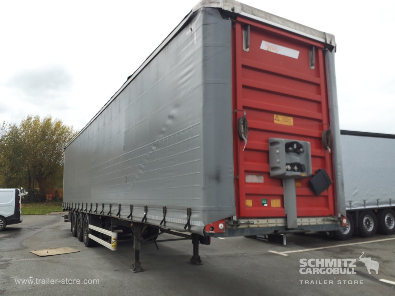 FRUEHAUF Curtainsider Standard - Curtainsider semi-trailer: picture 1 FRUEHAUF Curtainsider Standard - Curtainsider semi-trailer: picture 1