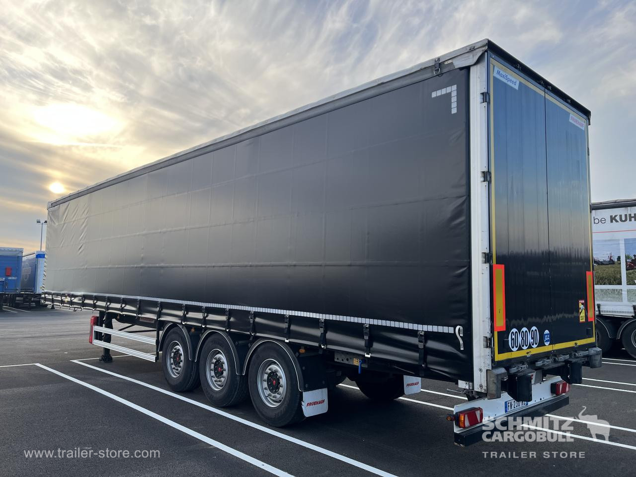 FRUEHAUF Curtainsider Standard - Curtainsider semi-trailer: picture 2 FRUEHAUF Curtainsider Standard - Curtainsider semi-trailer: picture 2