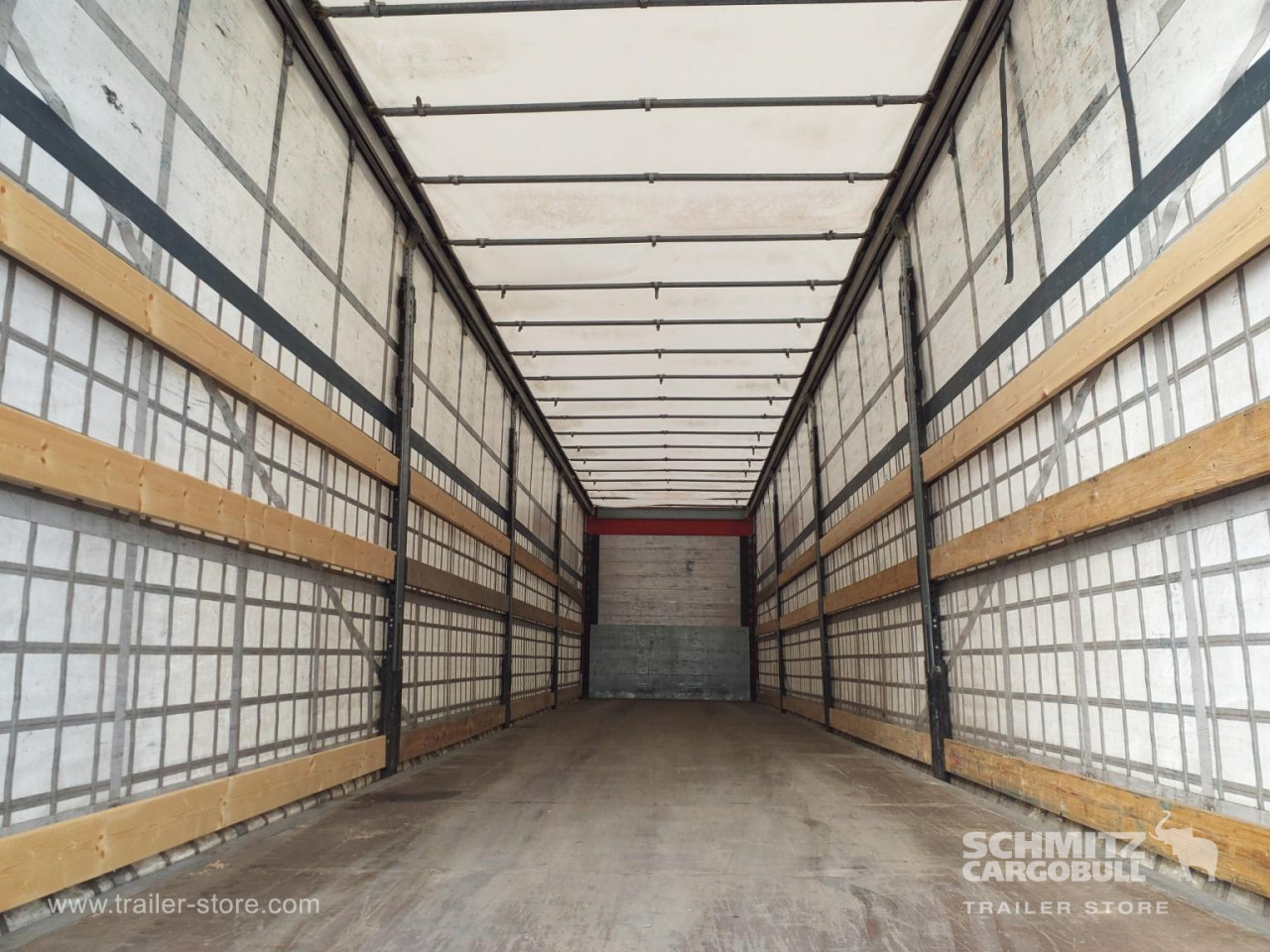 SCHMITZ Curtainsider Standard Taillift - Curtainsider semi-trailer: picture 5 SCHMITZ Curtainsider Standard Taillift - Curtainsider semi-trailer: picture 5