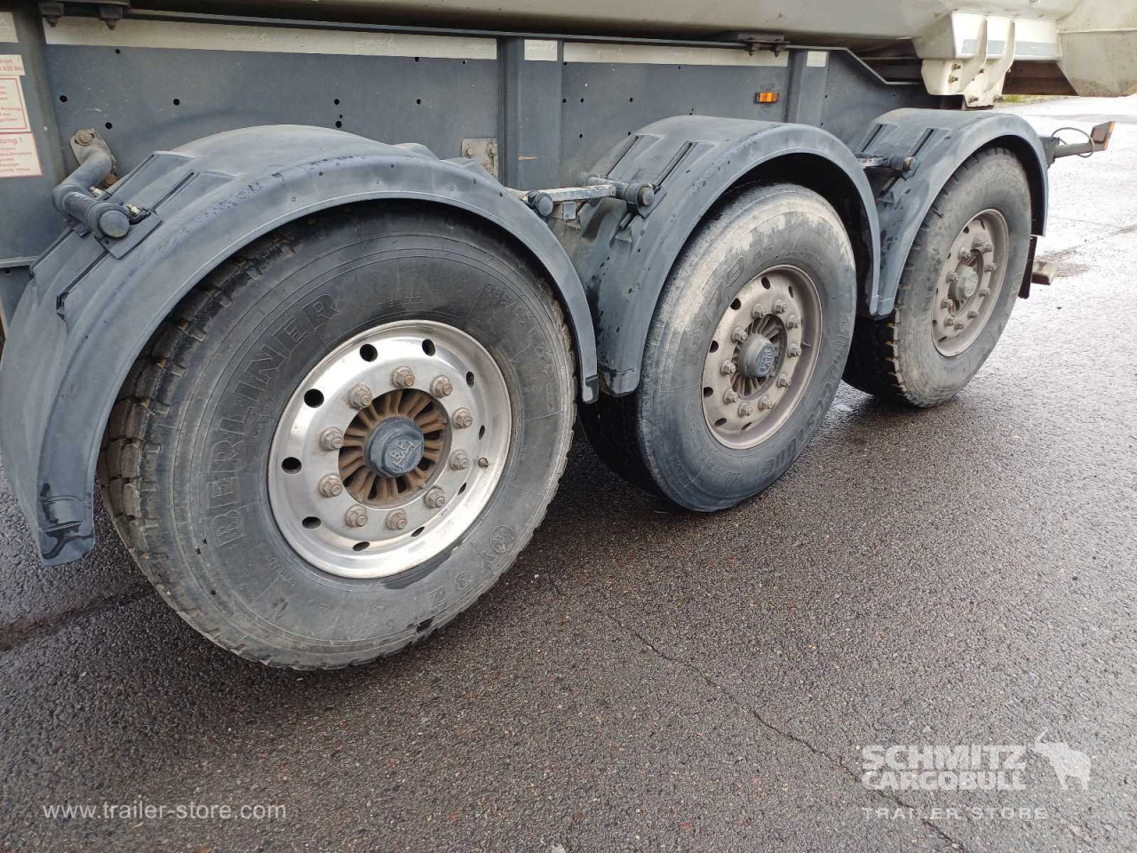 LANGENDORF Auflieger Kipper Alukastenmulde 24m³ - Tipper semi-trailer: picture 3 LANGENDORF Auflieger Kipper Alukastenmulde 24m³ - Tipper semi-trailer: picture 3