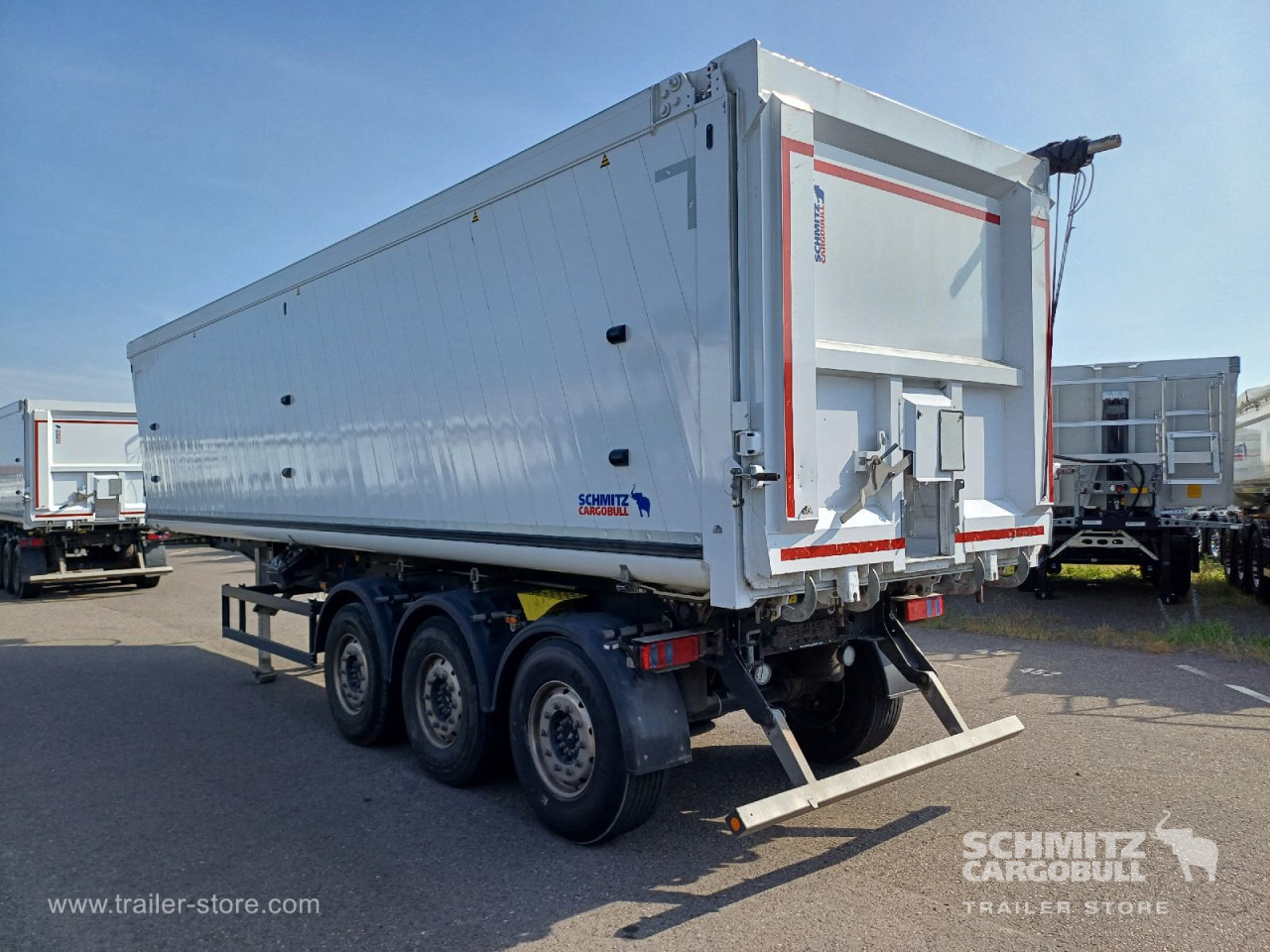 SCHMITZ Auflieger Kipper Alukastenmulde 52m³ - Tipper semi-trailer: picture 4 SCHMITZ Auflieger Kipper Alukastenmulde 52m³ - Tipper semi-trailer: picture 4