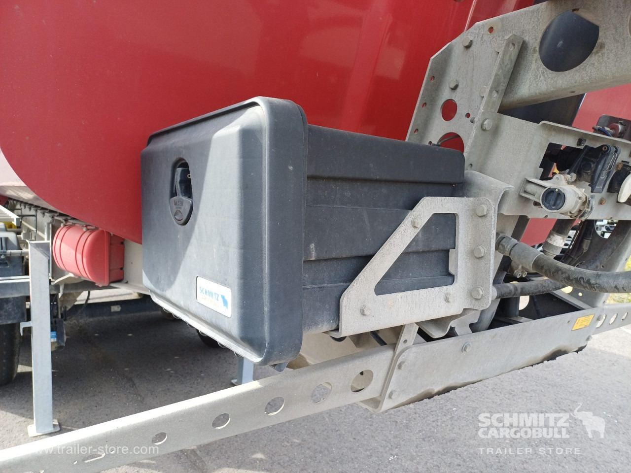 SCHMITZ Auflieger Kipper Stahlrundmulde 28m³ - Tipper semi-trailer: picture 3 SCHMITZ Auflieger Kipper Stahlrundmulde 28m³ - Tipper semi-trailer: picture 3