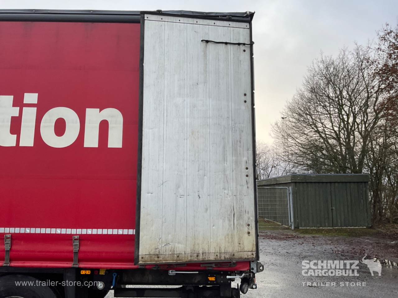 Curtainsider semi-trailer SCHMITZ Curtainsider Standard Forklift holder: picture 14