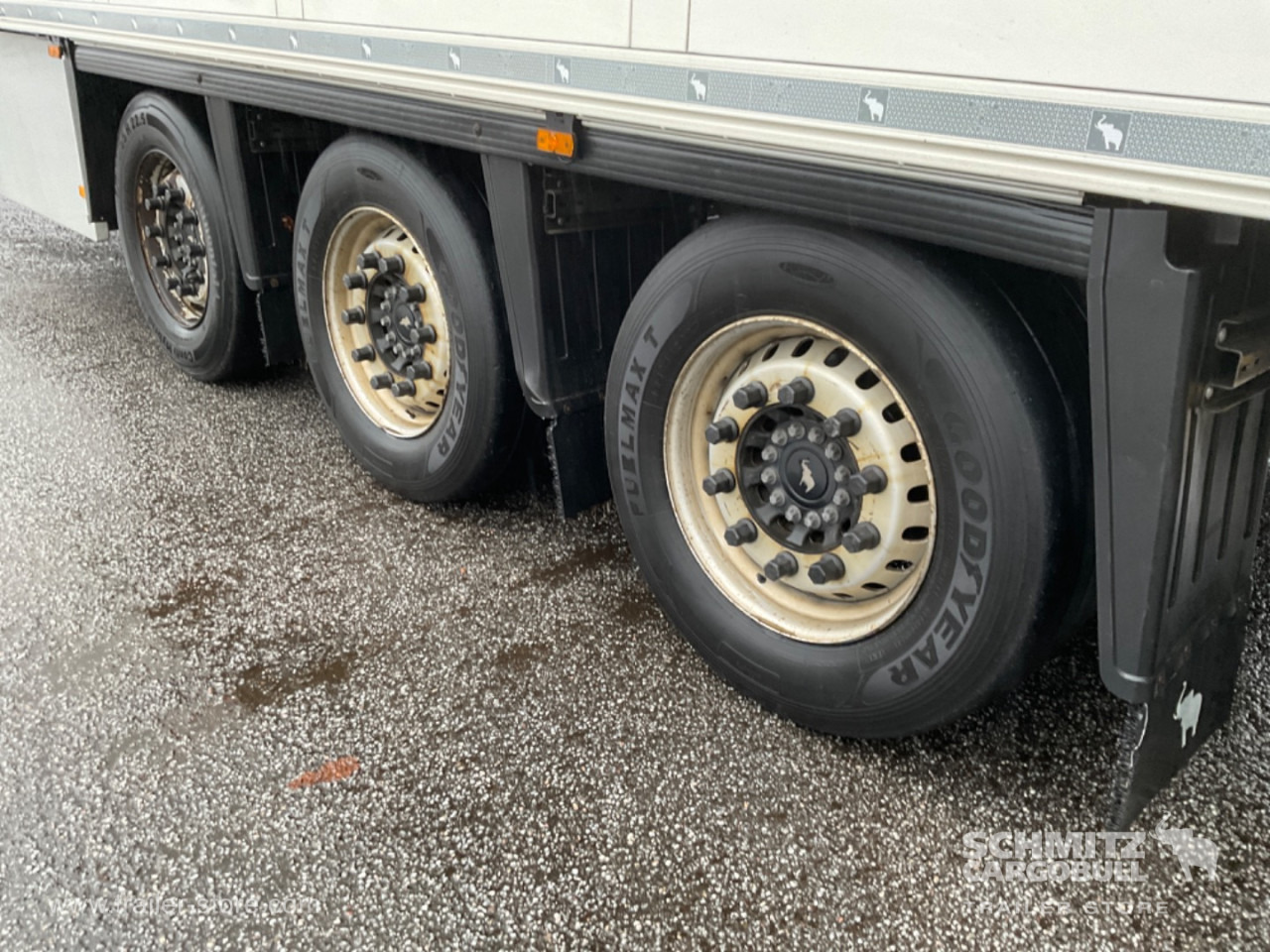 SCHMITZ Reefer Multitemp Double deck - Isothermal semi-trailer: picture 5 SCHMITZ Reefer Multitemp Double deck - Isothermal semi-trailer: picture 5