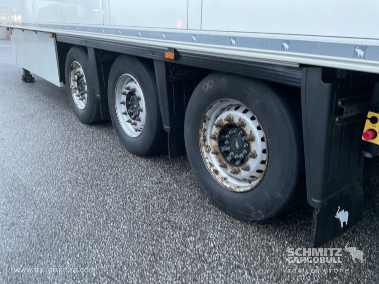 SCHMITZ Reefer Multitemp Double deck - Isothermal semi-trailer: picture 5 SCHMITZ Reefer Multitemp Double deck - Isothermal semi-trailer: picture 5