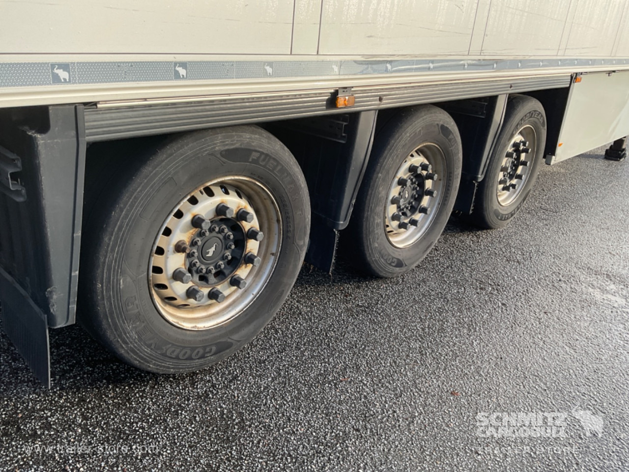SCHMITZ Reefer Multitemp Double deck - Isothermal semi-trailer: picture 3 SCHMITZ Reefer Multitemp Double deck - Isothermal semi-trailer: picture 3