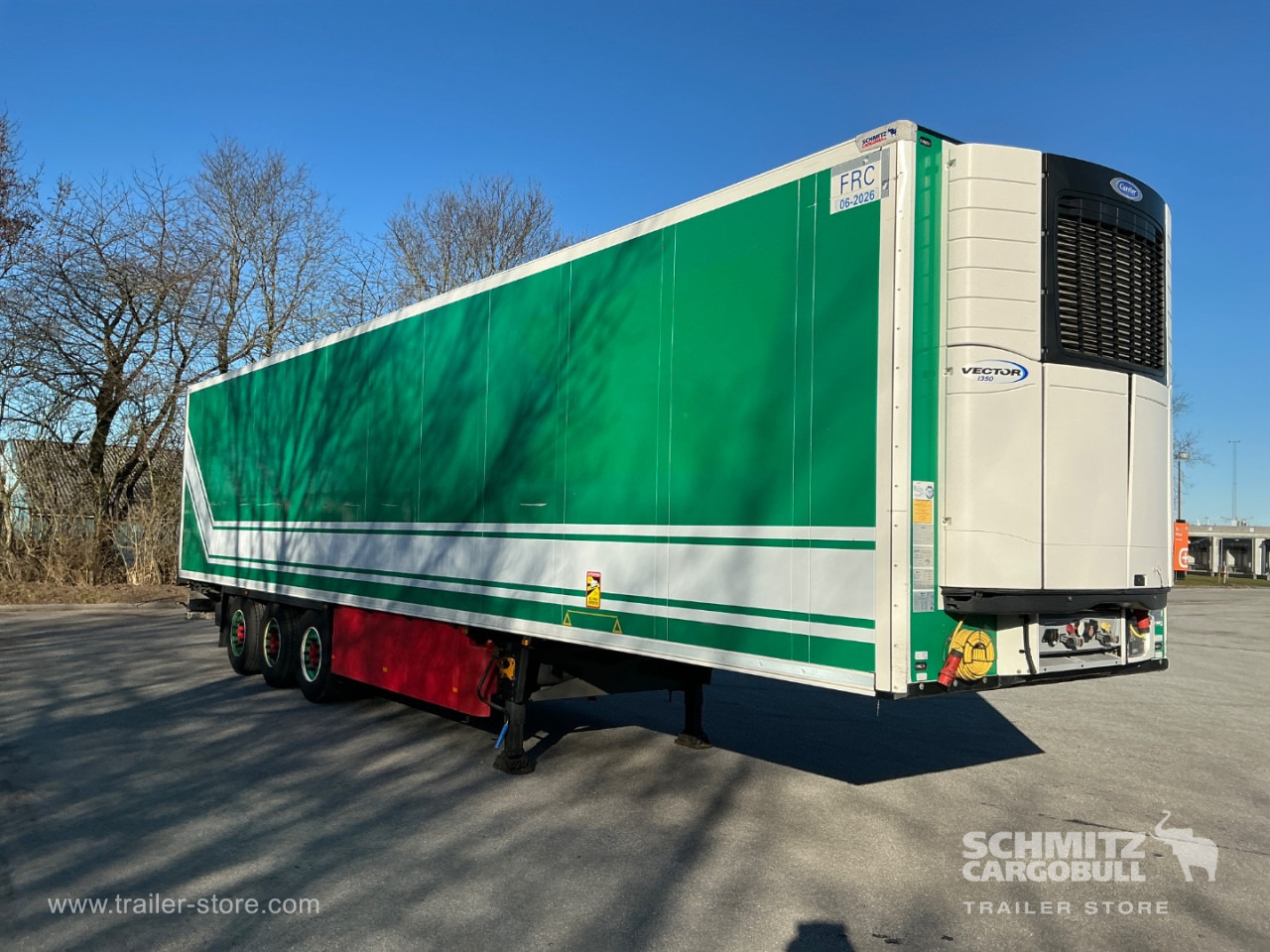 SCHMITZ Reefer Standard - Isothermal semi-trailer: picture 1 SCHMITZ Reefer Standard - Isothermal semi-trailer: picture 1