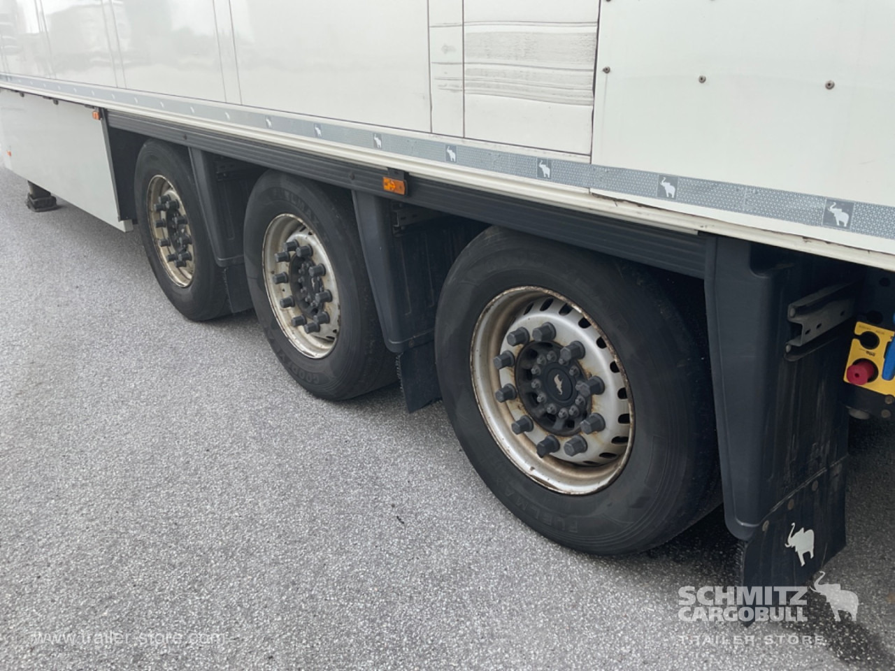 SCHMITZ Reefer Standard Double deck - Isothermal semi-trailer: picture 5 SCHMITZ Reefer Standard Double deck - Isothermal semi-trailer: picture 5