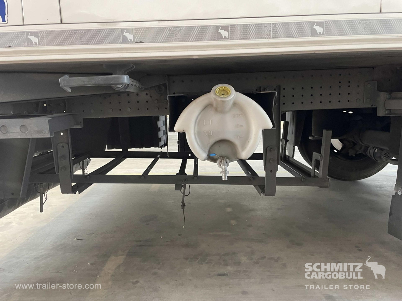 SCHMITZ Semiremolque Frigo Standard - Isothermal semi-trailer: picture 2 SCHMITZ Semiremolque Frigo Standard - Isothermal semi-trailer: picture 2
