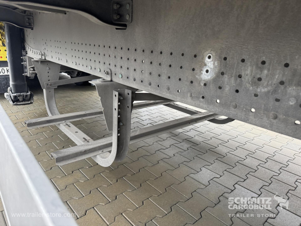 SCHMITZ Curtainsider Standard - Curtainsider semi-trailer: picture 2 SCHMITZ Curtainsider Standard - Curtainsider semi-trailer: picture 2