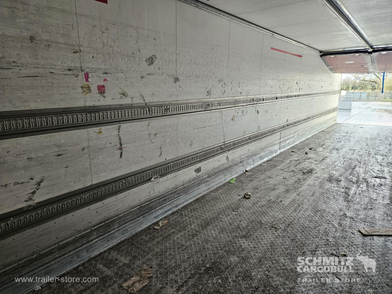 SCHMITZ Reefer Multitemp - Isothermal semi-trailer: picture 4 SCHMITZ Reefer Multitemp - Isothermal semi-trailer: picture 4