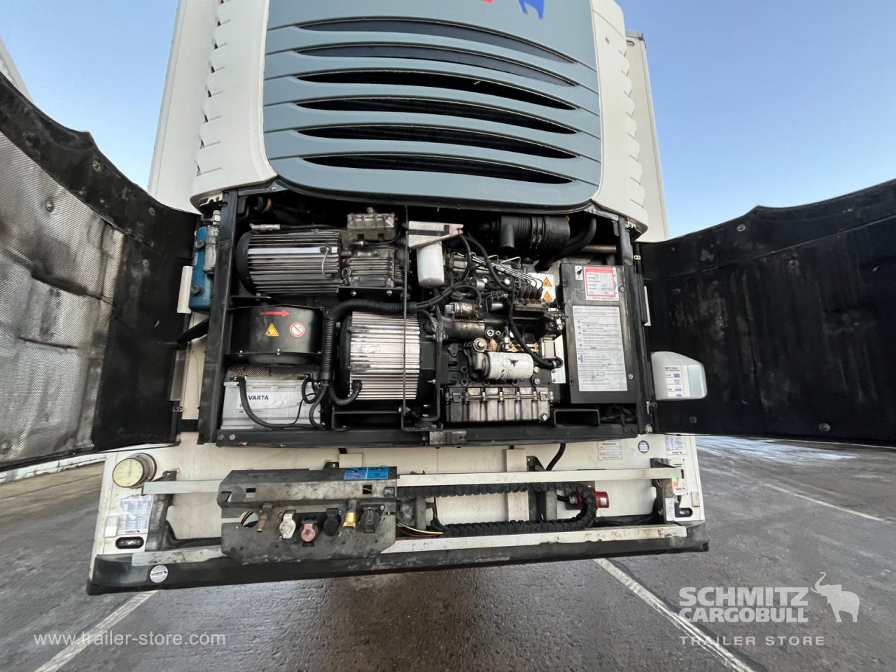 SCHMITZ Reefer Standard - Isothermal semi-trailer: picture 2 SCHMITZ Reefer Standard - Isothermal semi-trailer: picture 2