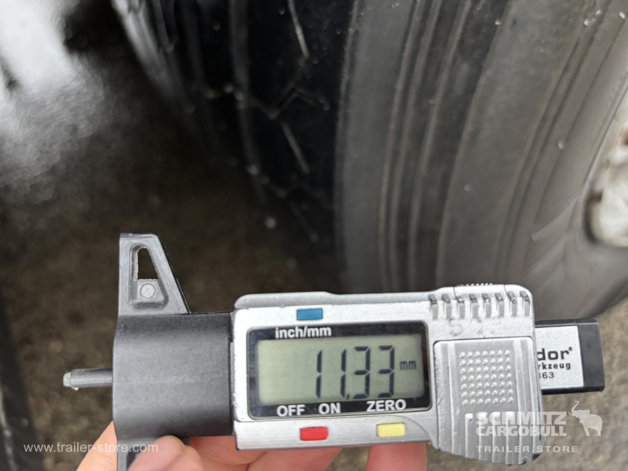 SCHMITZ Curtainsider Mega - Curtainsider semi-trailer: picture 2 SCHMITZ Curtainsider Mega - Curtainsider semi-trailer: picture 2