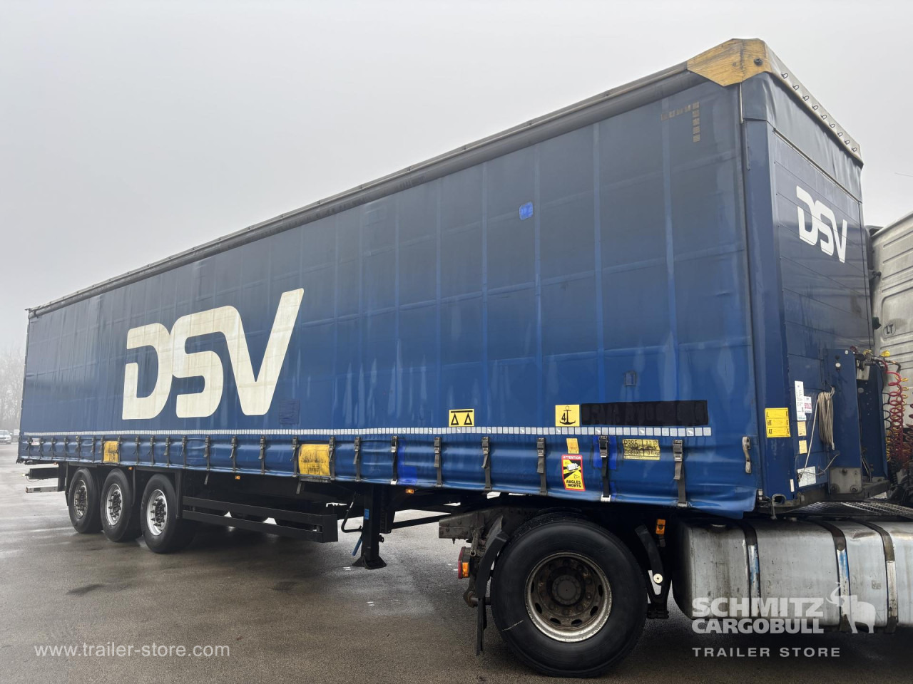 SCHMITZ Curtainsider Standard - Curtainsider semi-trailer: picture 5 SCHMITZ Curtainsider Standard - Curtainsider semi-trailer: picture 5
