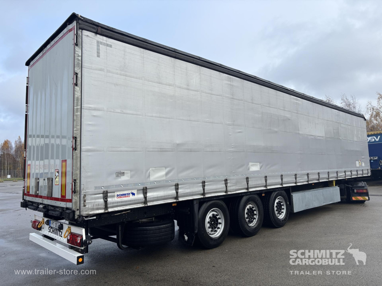 SCHMITZ Curtainsider Standard - Curtainsider semi-trailer: picture 1 SCHMITZ Curtainsider Standard - Curtainsider semi-trailer: picture 1