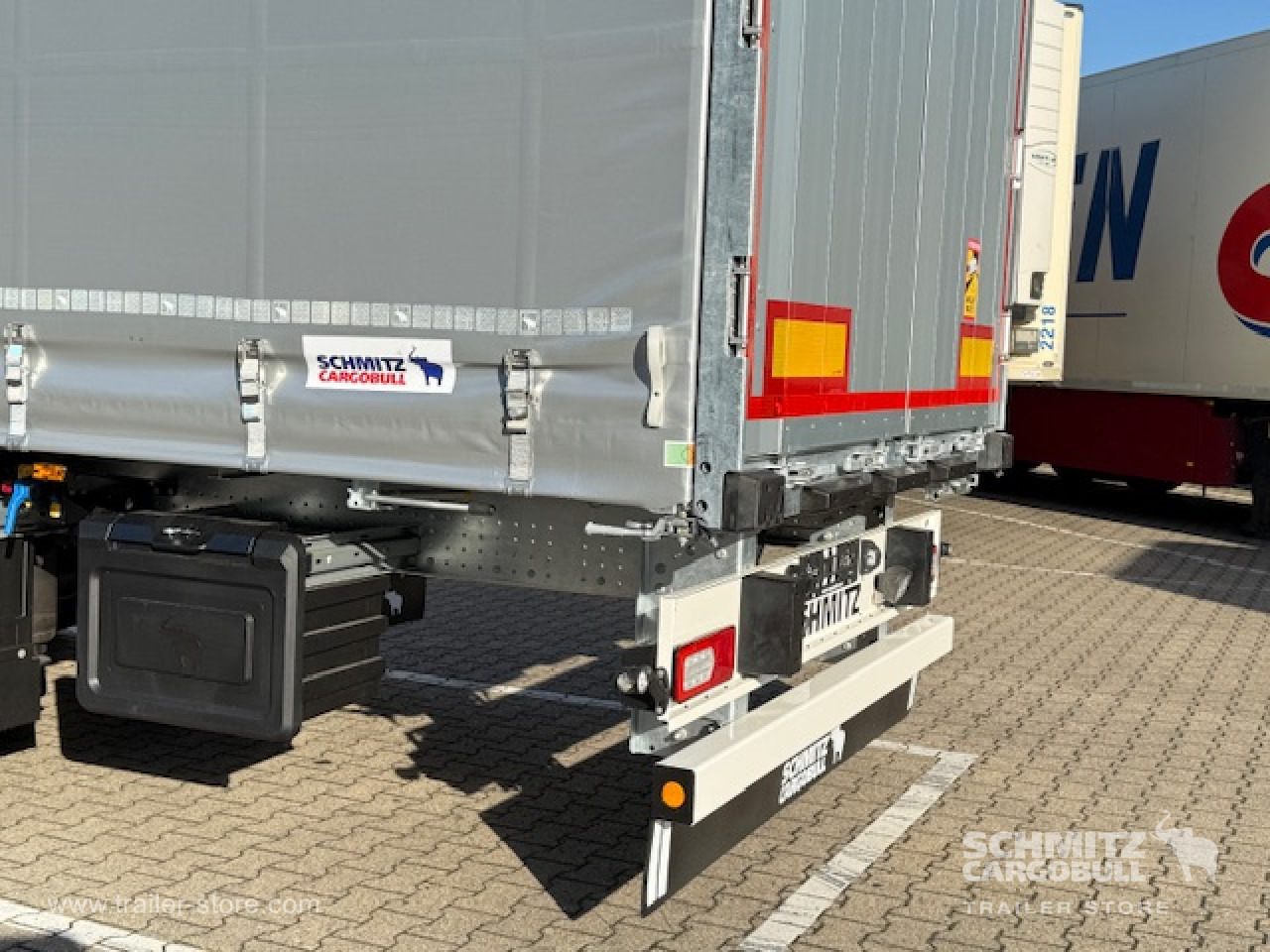 SCHMITZ Oplegger Schuifzeil Standard - Curtainsider semi-trailer: picture 2 SCHMITZ Oplegger Schuifzeil Standard - Curtainsider semi-trailer: picture 2