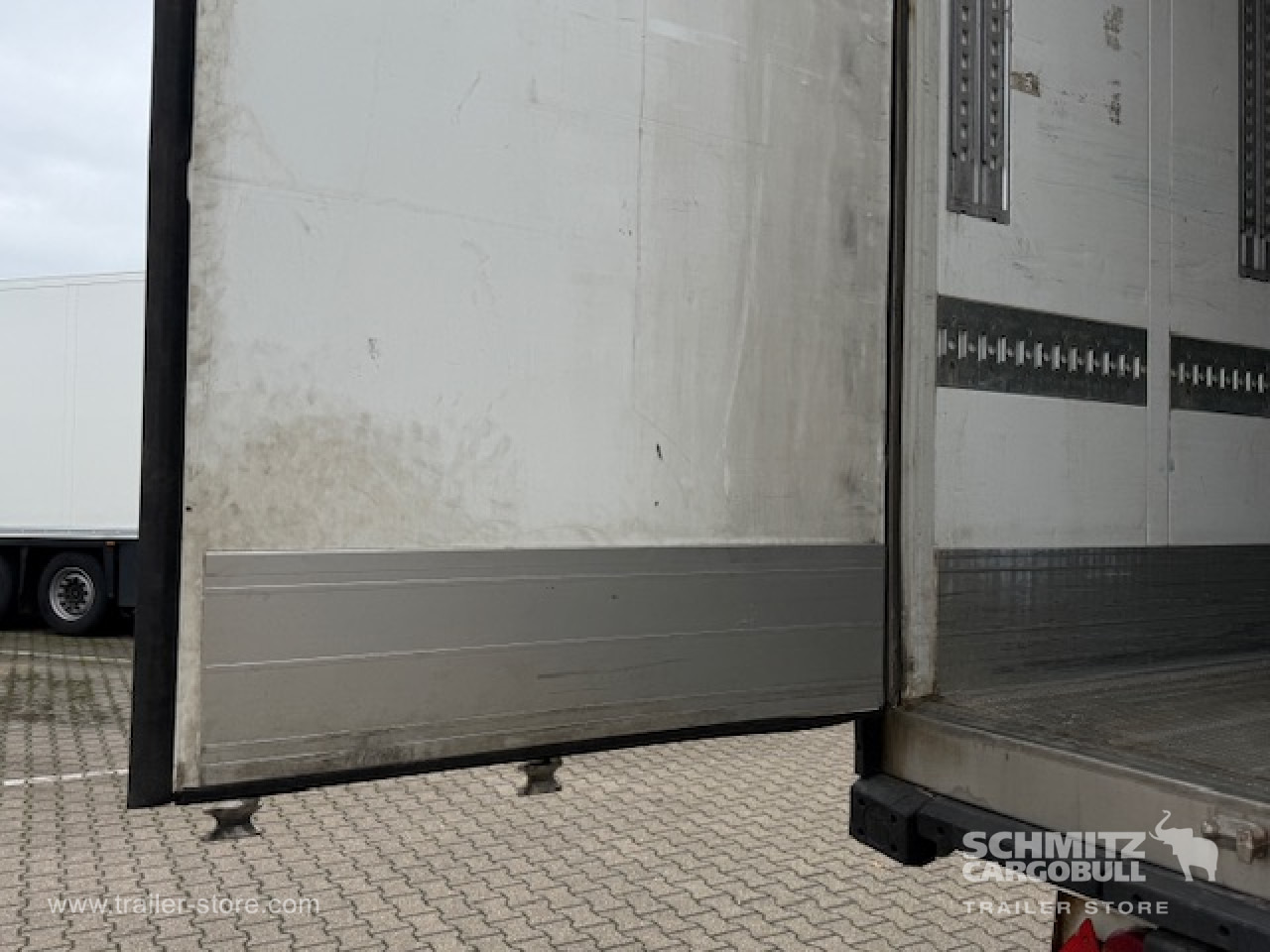 SCHMITZ Oplegger Vries Multitemp Double deck - Isothermal semi-trailer: picture 5 SCHMITZ Oplegger Vries Multitemp Double deck - Isothermal semi-trailer: picture 5