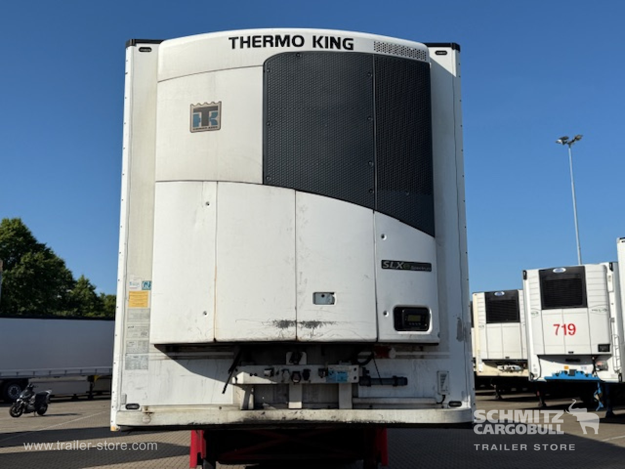 Isothermal semi-trailer SCHMITZ Oplegger Vries Multitemp: picture 13