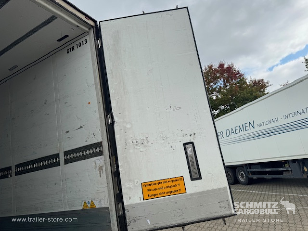 SCHMITZ Oplegger Vries Standard - Isothermal semi-trailer: picture 3 SCHMITZ Oplegger Vries Standard - Isothermal semi-trailer: picture 3