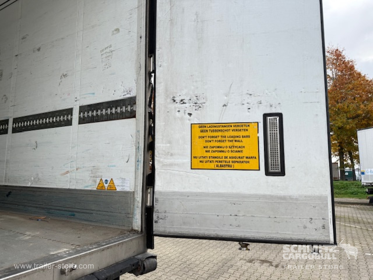 SCHMITZ Oplegger Vries Standard - Isothermal semi-trailer: picture 3 SCHMITZ Oplegger Vries Standard - Isothermal semi-trailer: picture 3
