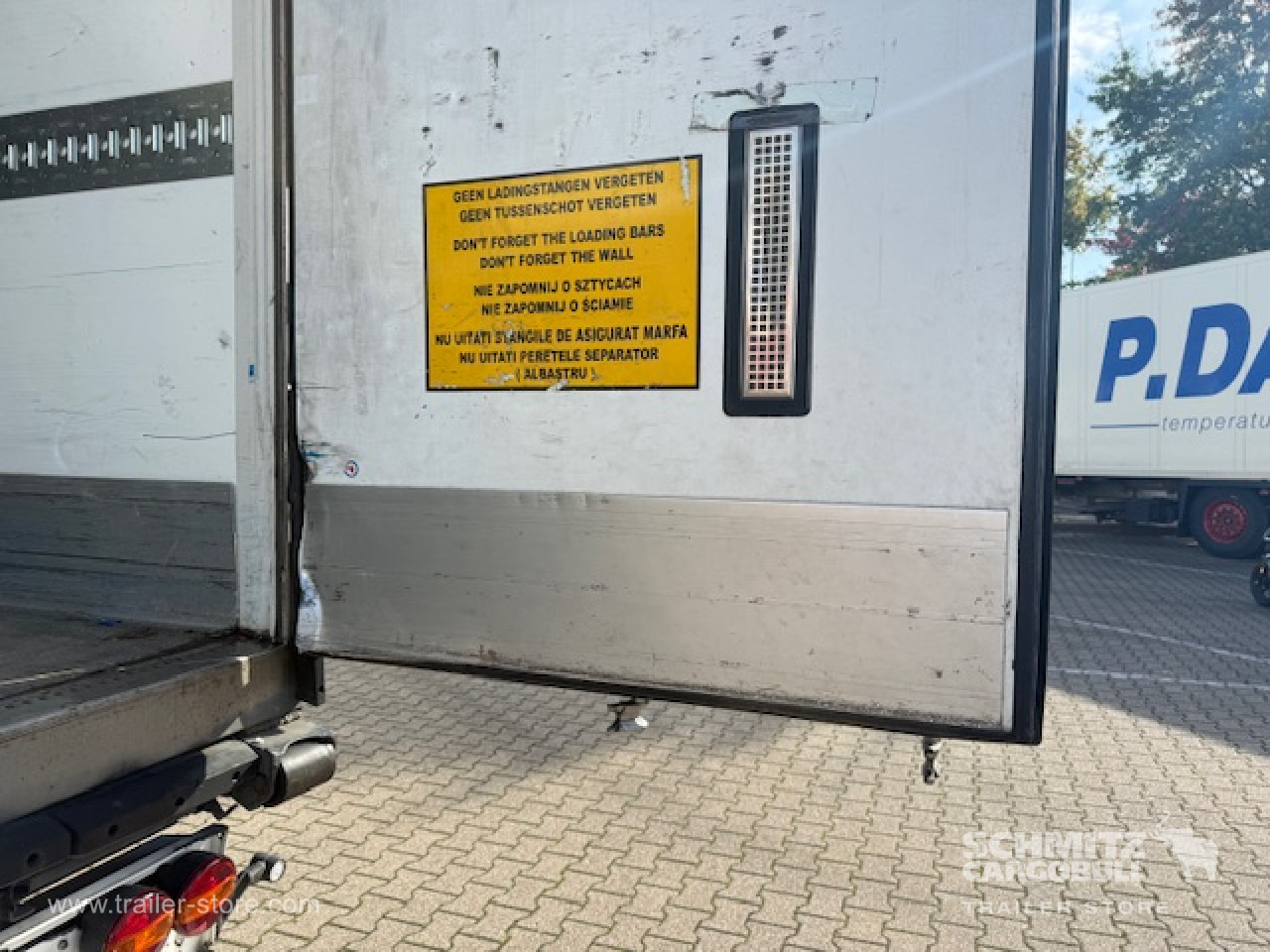 SCHMITZ Oplegger Vries Standard - Isothermal semi-trailer: picture 2 SCHMITZ Oplegger Vries Standard - Isothermal semi-trailer: picture 2