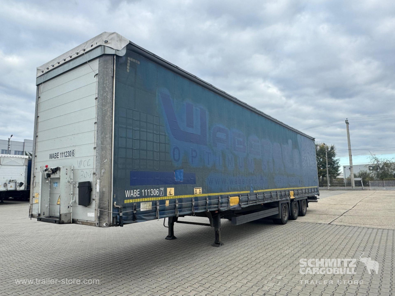 SCHMITZ Curtainsider Mega - Curtainsider semi-trailer: picture 4 SCHMITZ Curtainsider Mega - Curtainsider semi-trailer: picture 4