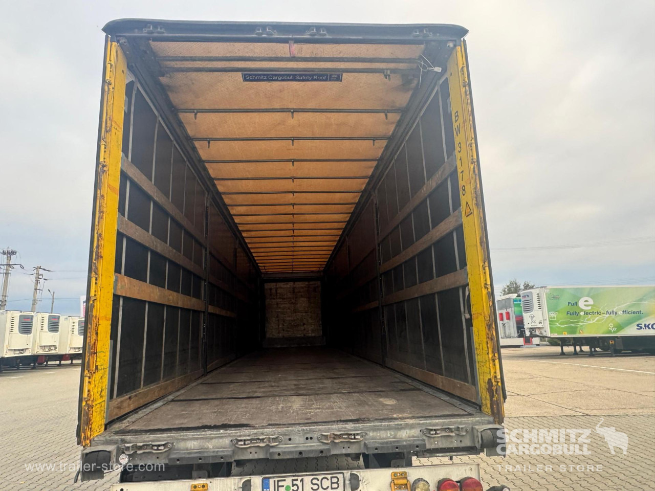 Curtainsider semi-trailer SCHMITZ Curtainsider Standard: picture 7 Curtainsider semi-trailer SCHMITZ Curtainsider Standard: picture 7