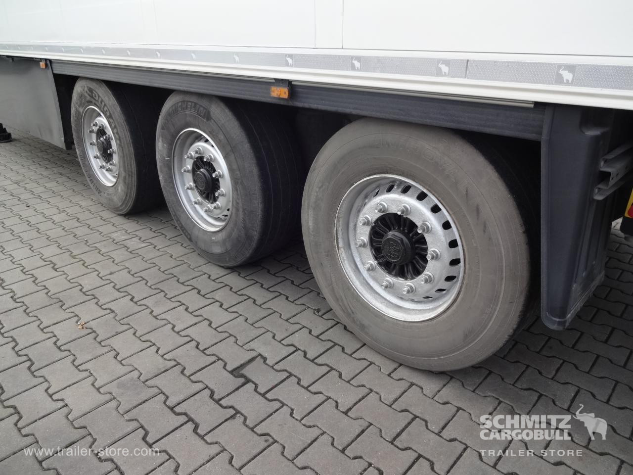 SCHMITZ Reefer Standard Double deck - Isothermal semi-trailer: picture 4 SCHMITZ Reefer Standard Double deck - Isothermal semi-trailer: picture 4