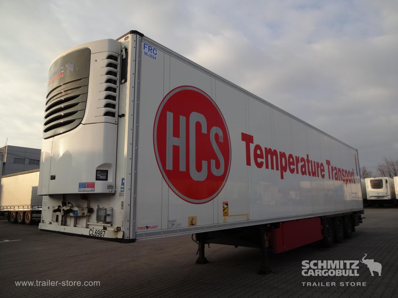 SCHMITZ Reefer Standard Double deck - Isothermal semi-trailer: picture 1 SCHMITZ Reefer Standard Double deck - Isothermal semi-trailer: picture 1