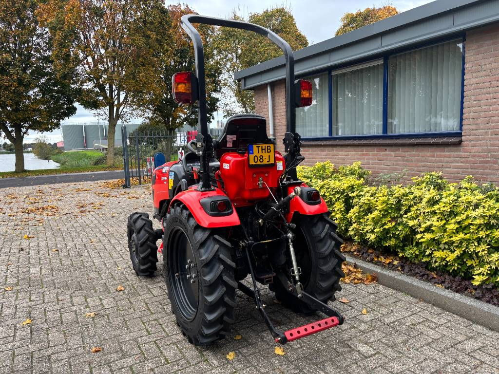 Kioti CK 3310 HST - Mini tractor: picture 4 Kioti CK 3310 HST - Mini tractor: picture 4