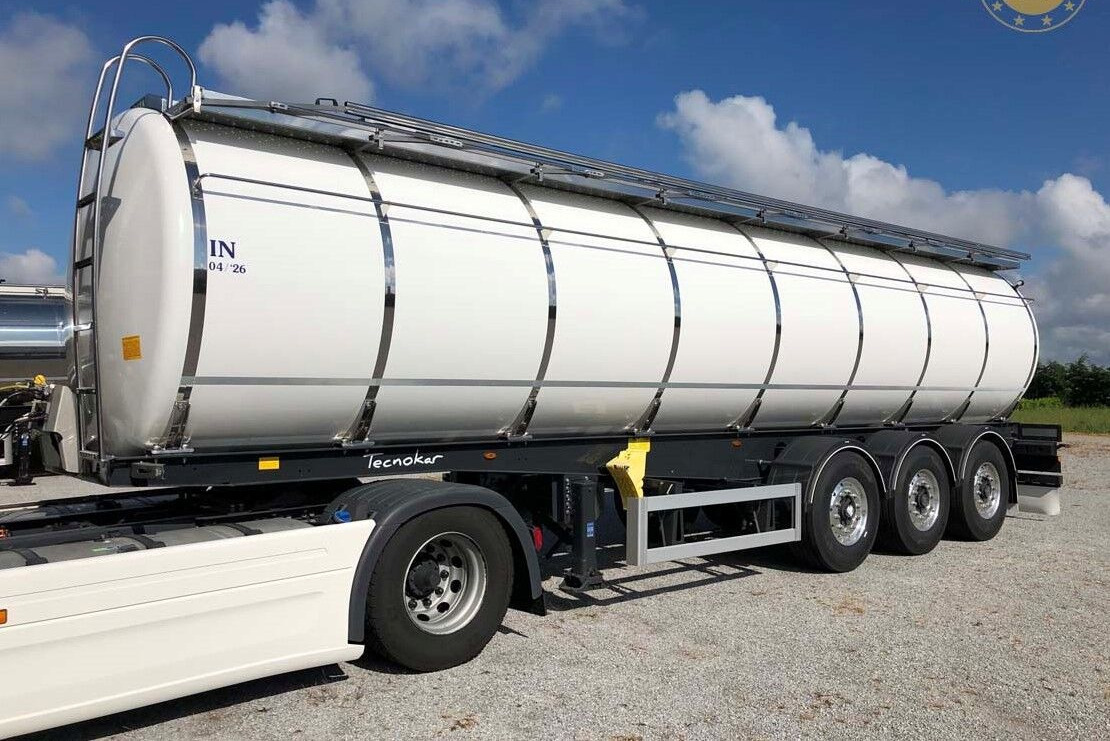 Bata CISTERNA LIGHT NUOVA - Tank semi-trailer: picture 1 Bata CISTERNA LIGHT NUOVA - Tank semi-trailer: picture 1