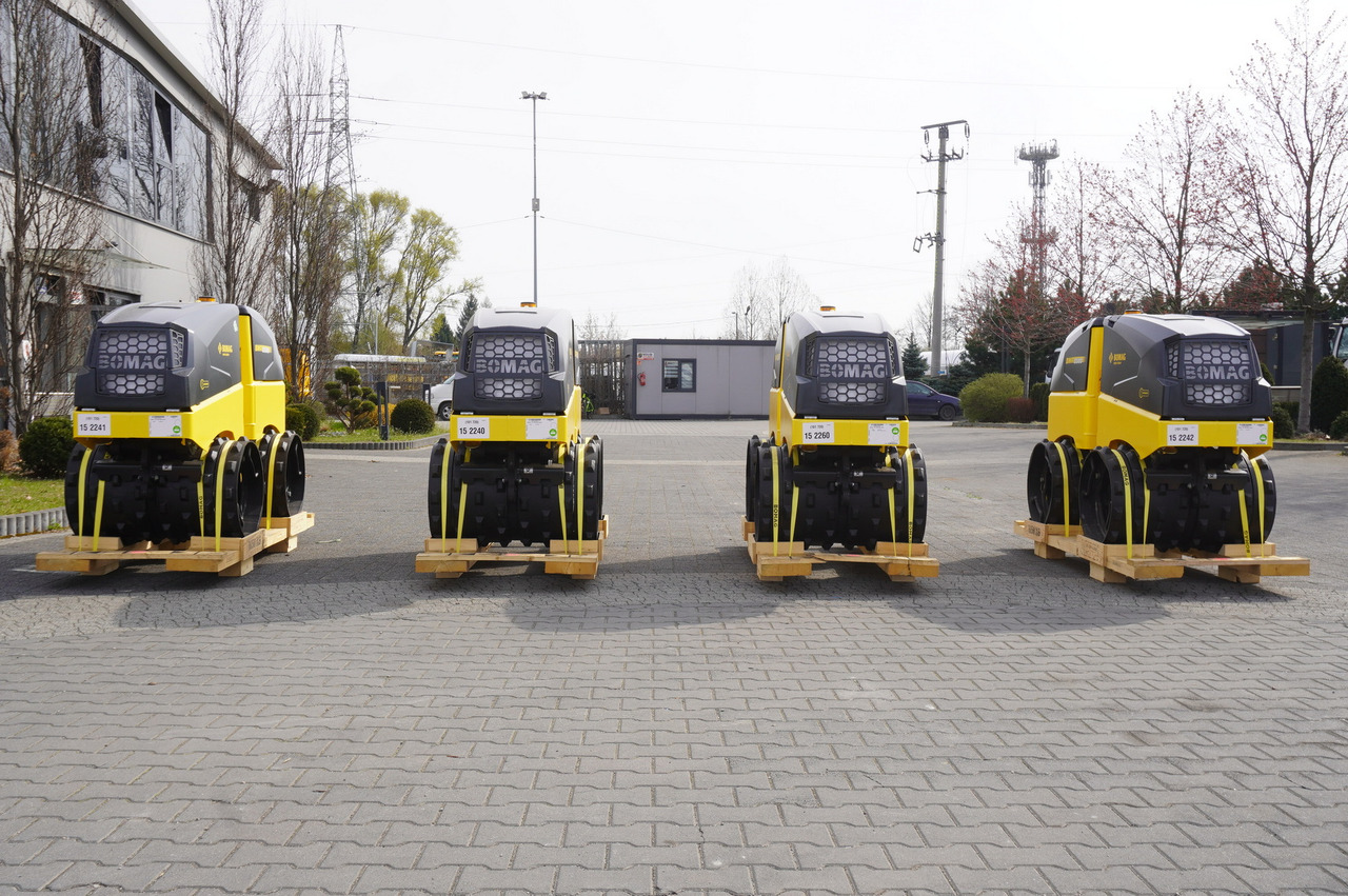 BOMAG BMP 8500 brand-new trench roller / Remote Control / 4 units - Soil stabilizer: picture 2 BOMAG BMP 8500 brand-new trench roller / Remote Control / 4 units - Soil stabilizer: picture 2