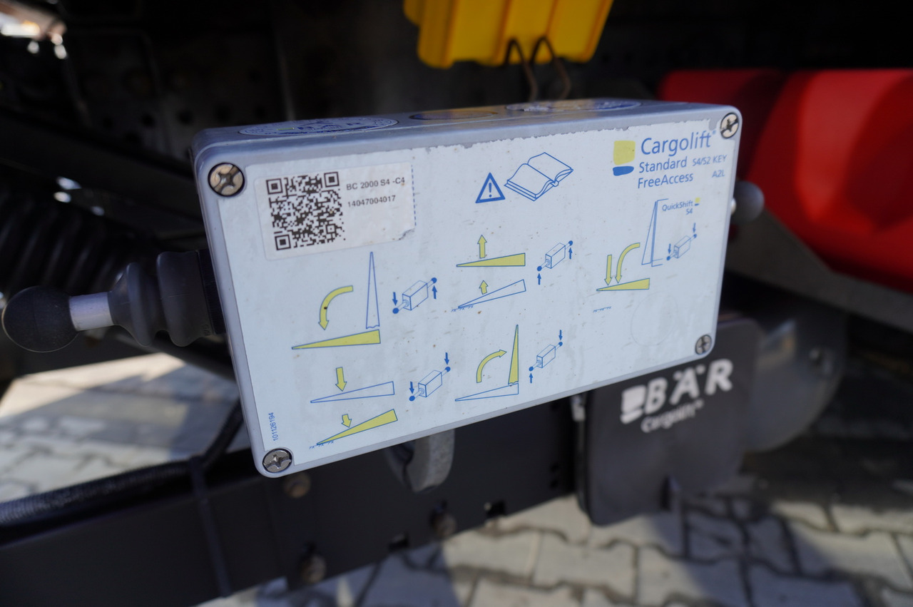 Swap body - box for transportation of drinks Container Body , 17 EPAL, 2x side opening, 2000 kg lift: picture 12